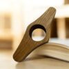 Buchseitenhalter Eichenholz Massiv geölt für bequemes lesen