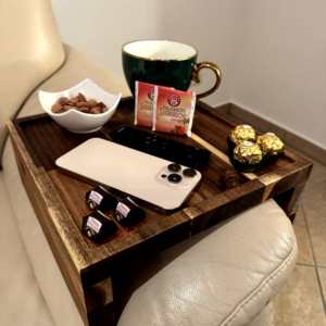 Couch Butler Couchbar - Sofabutler - Snackbar für Couch - AKAZIE Tablett 18-32cm